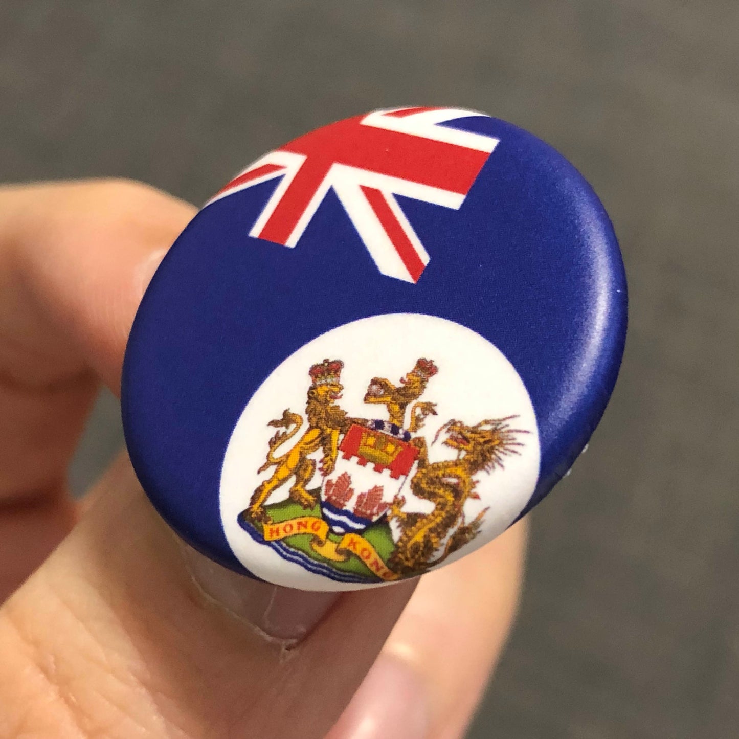 已停產 香港旗 啞色 Pin Badge 🇩🇪 Made in Germany