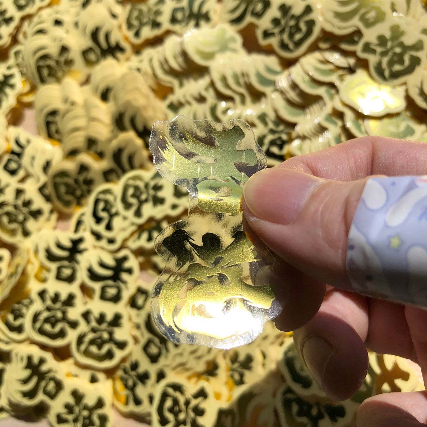 瑕疵品 透明小貼紙 金色香港加油 🇹🇼 Made in Taiwan