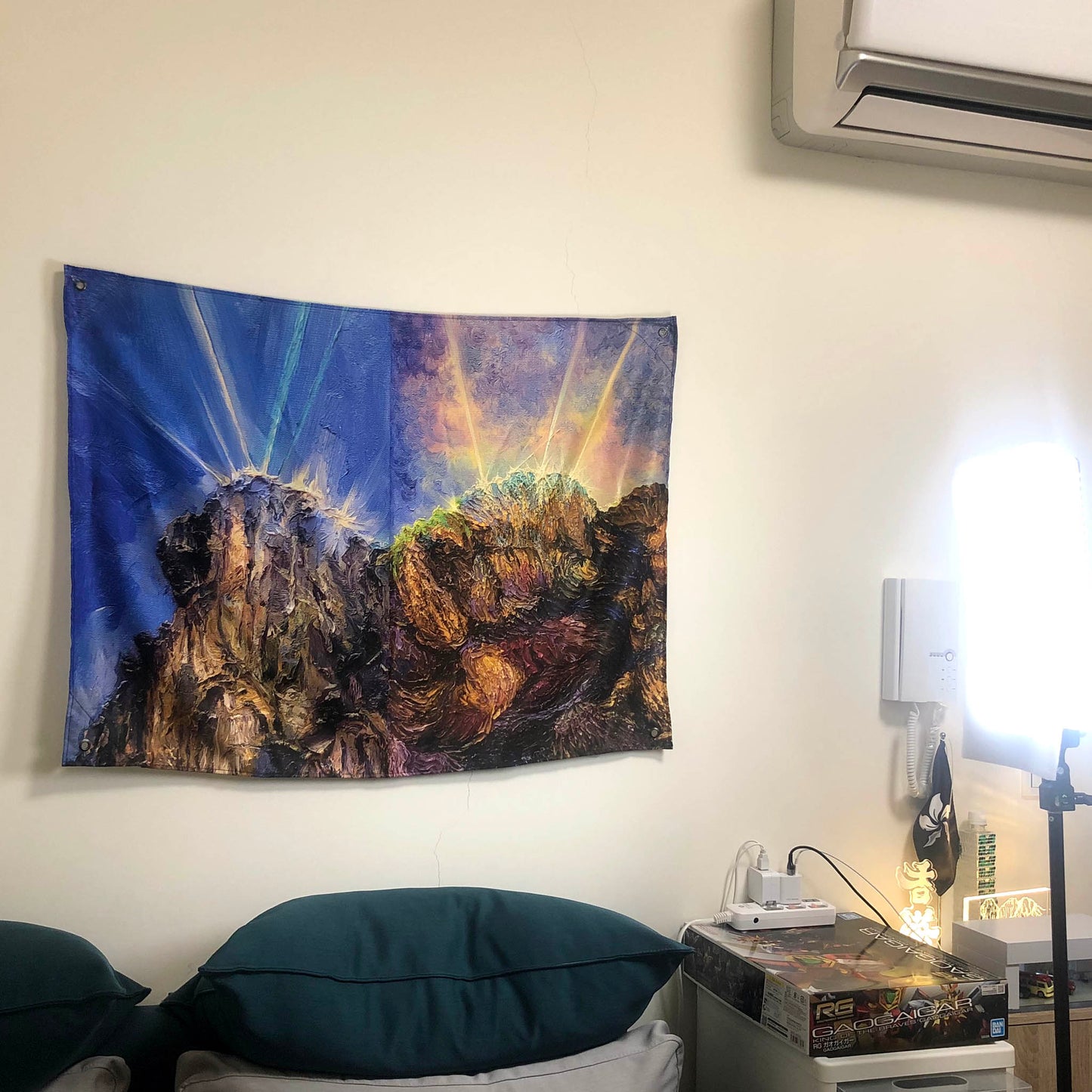 藝術家筆下的 獅子山 室內旗 Eyelets Indoor Flag 🇹🇼 Printed in Taiwan