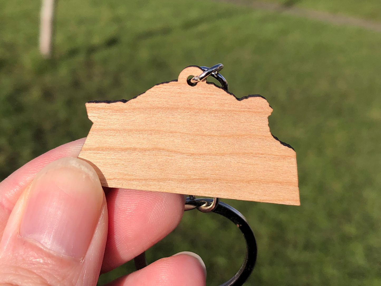 2019年後香港人的獅子山精神 櫻桃木匙扣 New Lion Rock Spirit Keychain 🇬🇧 Made in Britain